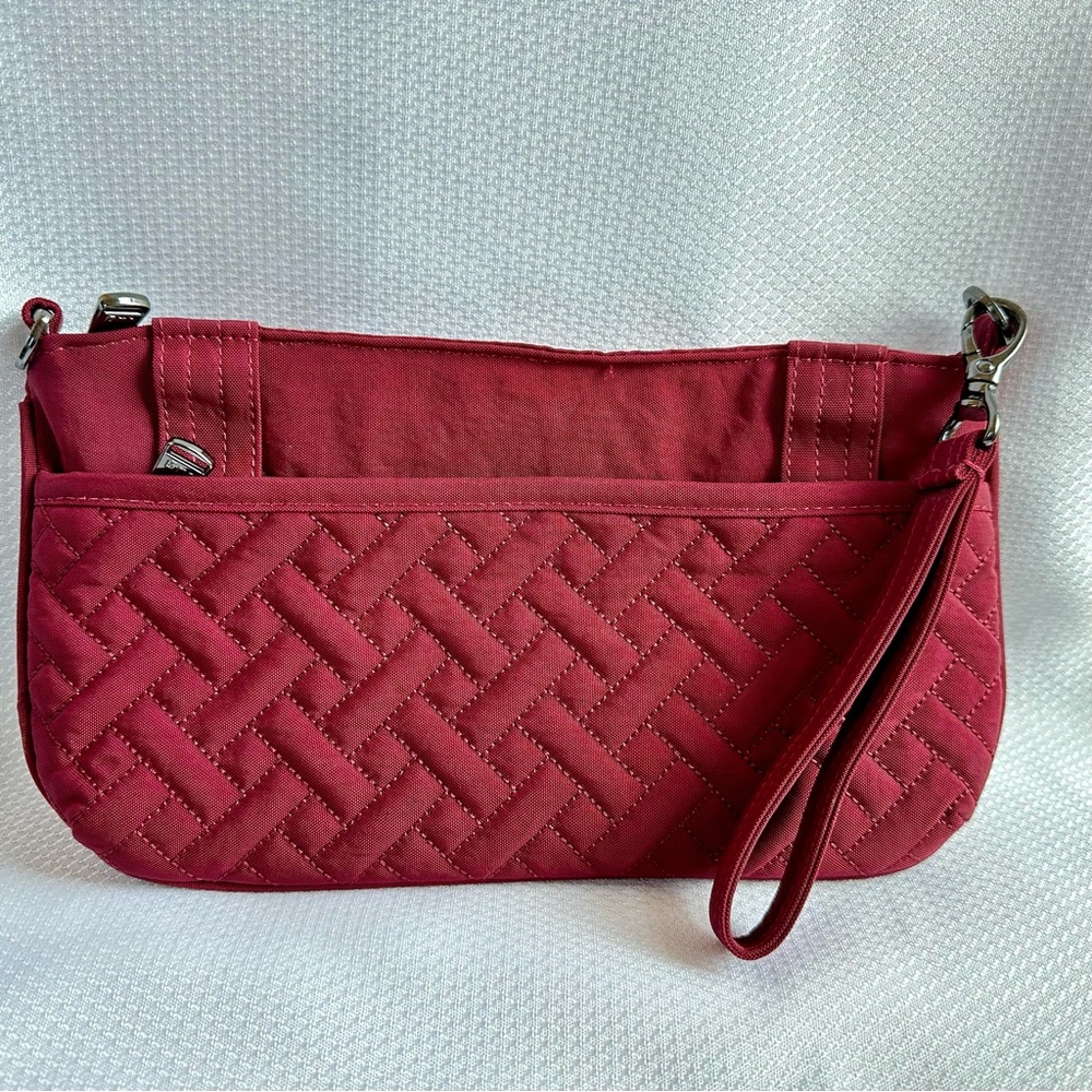Lug Flyer Burgundy Quilted LOVE Wristlet - Picture 2 of 7